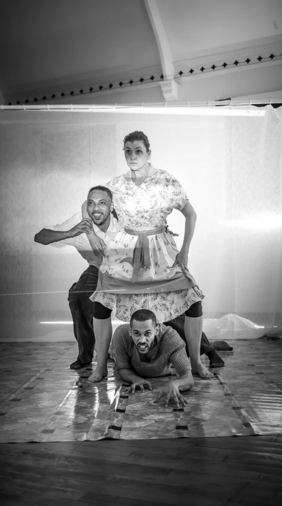 Grant van Ster, Daneel Van Der Walt and Shaun Oelf rehearsing Die een wat bly. (Picture by Gys Loubser.)